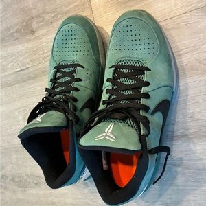 Kobe girl dad protro 4